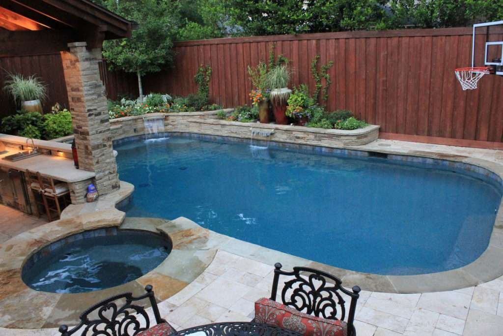 swimming-pool-backyard